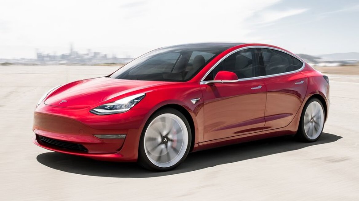 Υπο ερευνα το οικονομικό Tesla - Τι συμβαίνει;