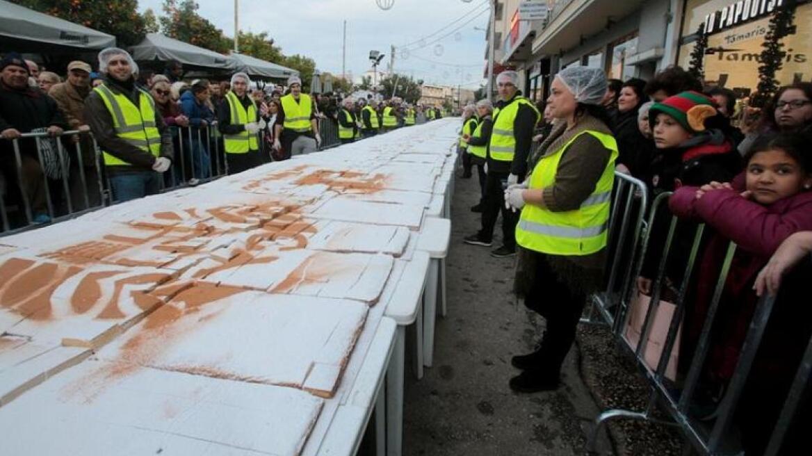 Βασιλόπιτα 5 τόνων και 35.000 κομματιών θα μοιράσει ο δήμος Περιστερίου 