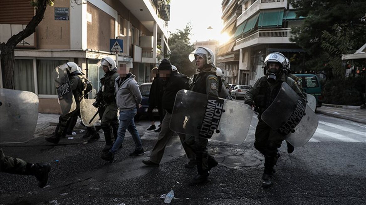 Κουκάκι: Ποινικές διώξεις για 6 πλημμελήματα στους 20 συλληφθέντες της κατάληψης  