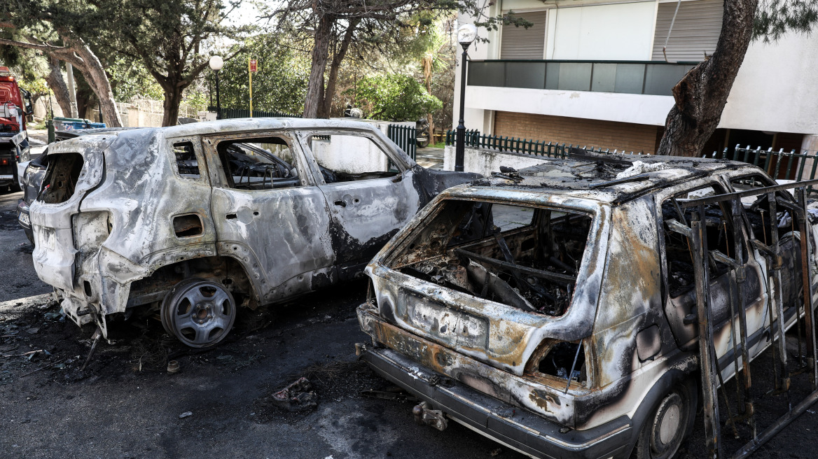 Εμπρησμοί αυτοκινήτων: Έρχονται συλλήψεις λέει ο πρόεδρος των Ειδικών Φρουρών στον ΘΕΜΑ 104,6