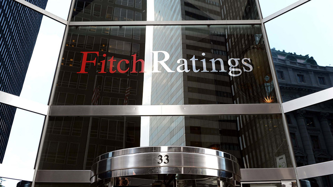 Fitch: Αναβάθμισε την ελληνική οικονομία σε «ΒΒ» από «ΒΒ-»