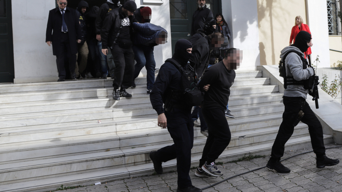 Ένας τόνος κοκαΐνη στον Αστακό: Προφυλακιστέοι τρεις κατηγορούμενοι