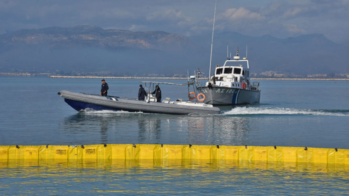 Μηταράκης για πλωτό φράχτη στον ΘΕΜΑ 104,6: Μήνυμα ότι δεν είμαστε ξέφραγο αμπέλι