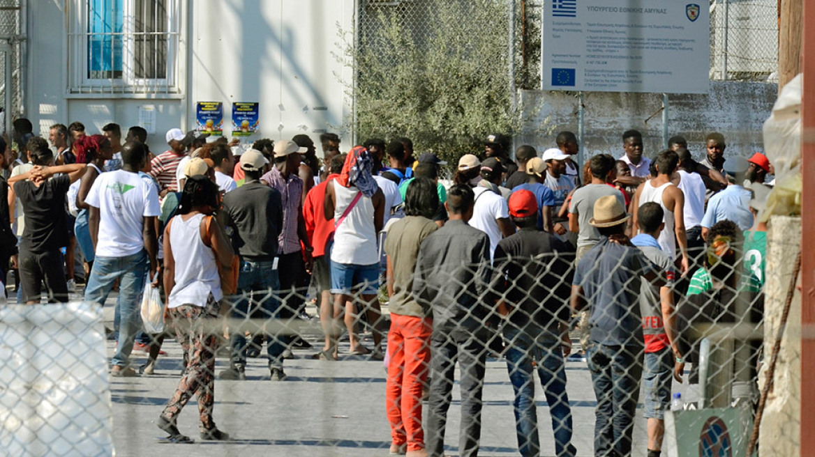 Μεταναστευτικό: Πότε θα κλείσουν Μόρια-ΒΙΑΛ - Επιμένουν στο «όχι» για νέες δομές οι δήμαρχοι