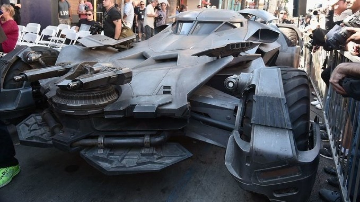 Ρωσία: Ένα... Batmobile στους δρόμους της Μόσχας