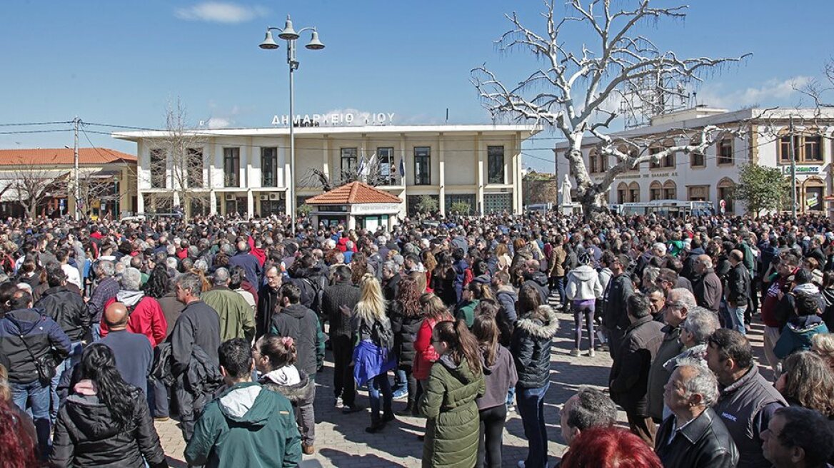 Μεταναστευτικό: Ο Μητσοτάκης βλέπει τους δημάρχους των νησιών μετά τη χυδαιότητα Μουτζούρη