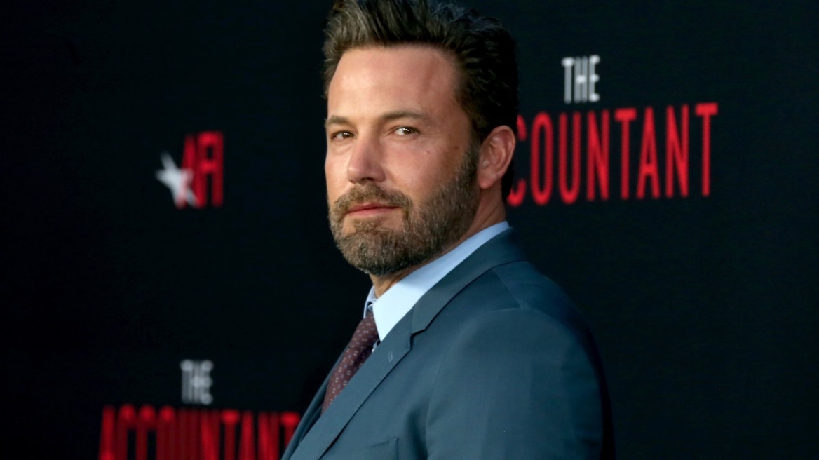 O Ben Affleck έβαψε τα μαλλιά του ξανθά κι ακόμα προσπαθούμε να το χωνέψουμε