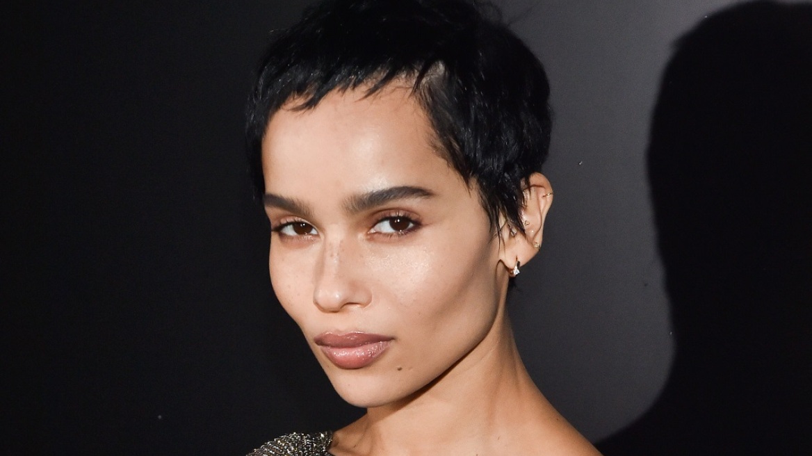 4 μυστικά της Zoë Kravitz για φυσικό μακιγιάζ