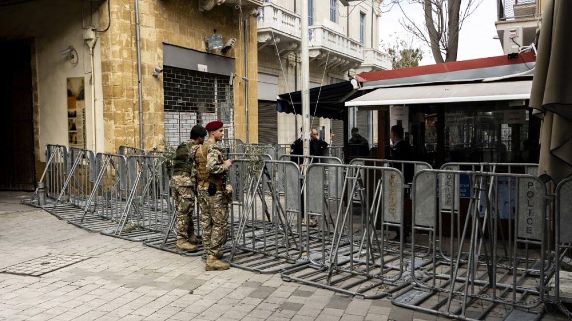 Κορωνοϊός στην Κύπρο: Σε καραντίνα δύο στρατόπεδα