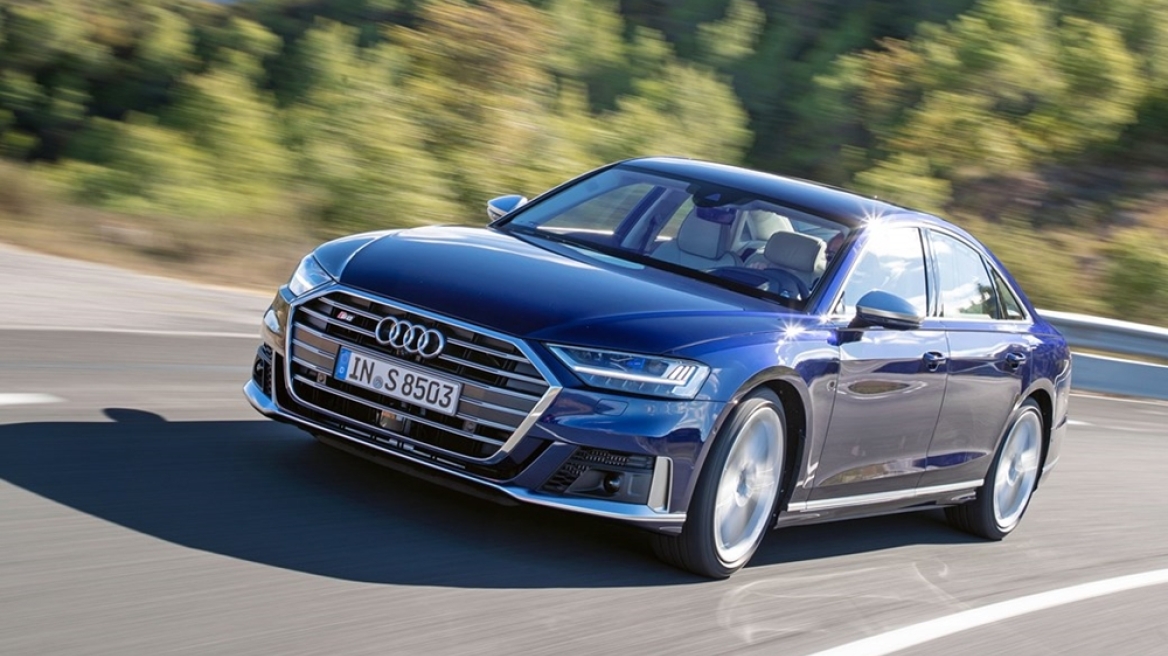 Το νέο Audi Α8 γίνεται μαγικό χαλί