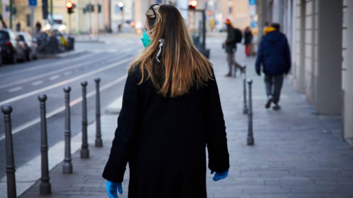 Οι γυναίκες προσβάλλονται λιγότερο από τον κορωνοϊό