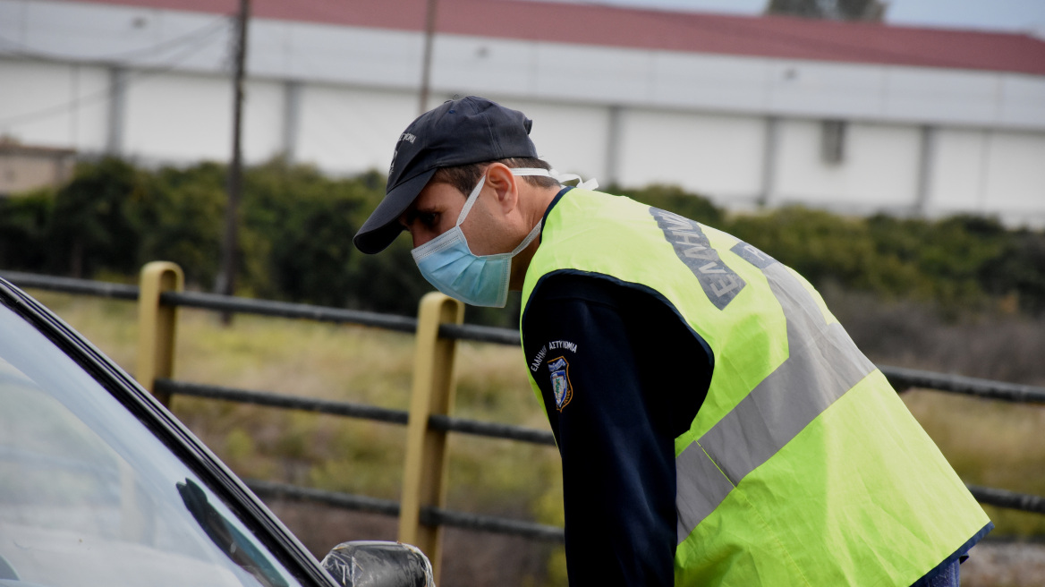 Απαγόρευση κυκλοφορίας: Πάνω από 1.000 πρόστιμα σε μία ημέρα 