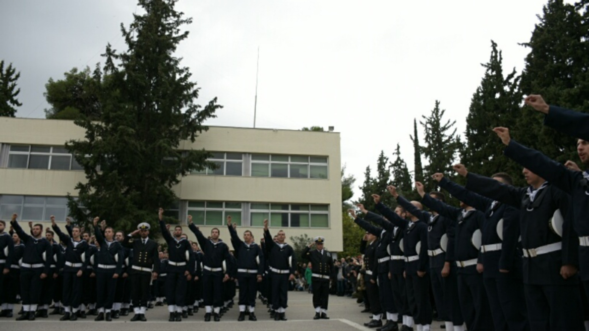 Κορωνοϊός: Αναβάλλονται για ένα μήνα οι κατατάξεις των στρατευσίμων σε Αεροπορία, Στρατό και Ναυτικό 