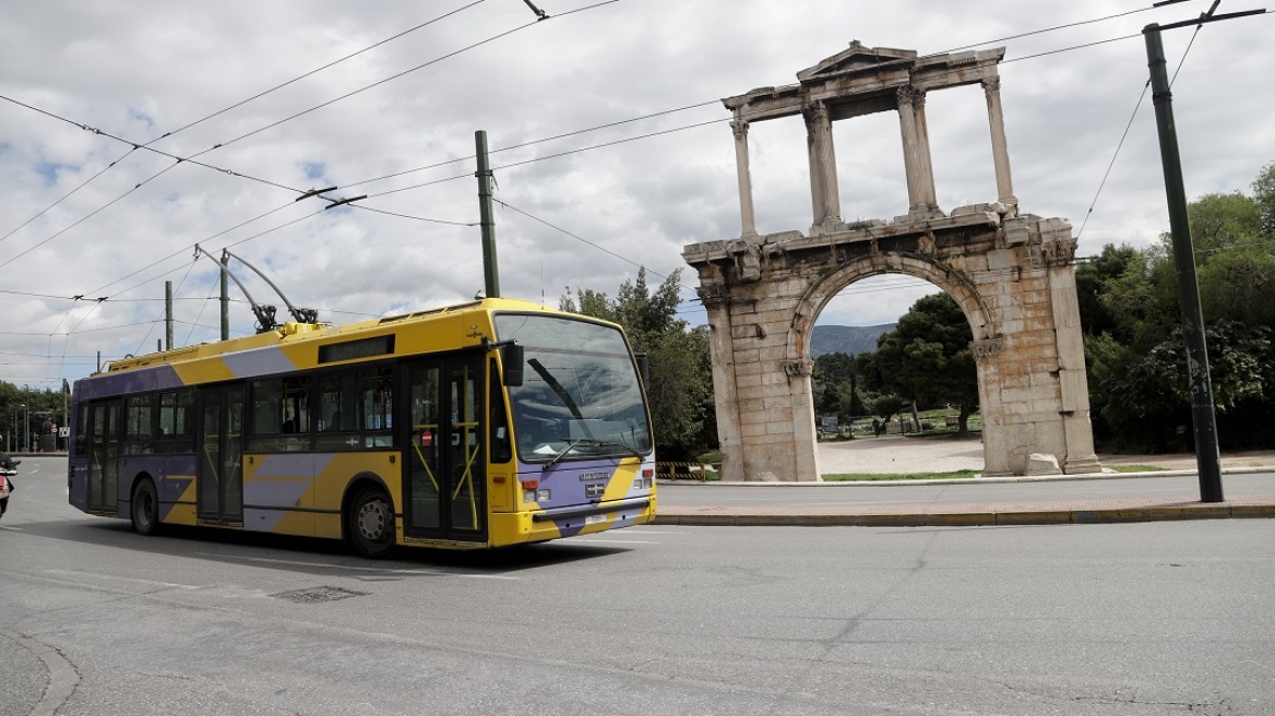 Απαγόρευση κυκλοφορίας: Νέα μέτρα για την μετακίνηση και μεταφορά επιβατών