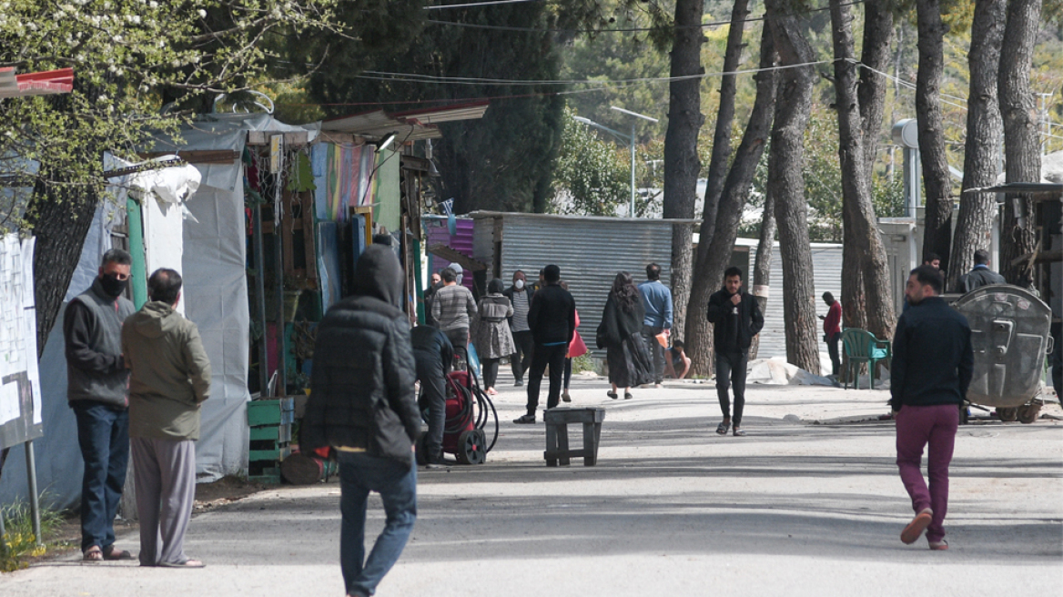 Κορωνοϊός: Ραγδαία η εξάπλωση σε δομές κλειστών πληθυσμών και πλοία, αλλά υπήρχε εξαρχής σχέδιο