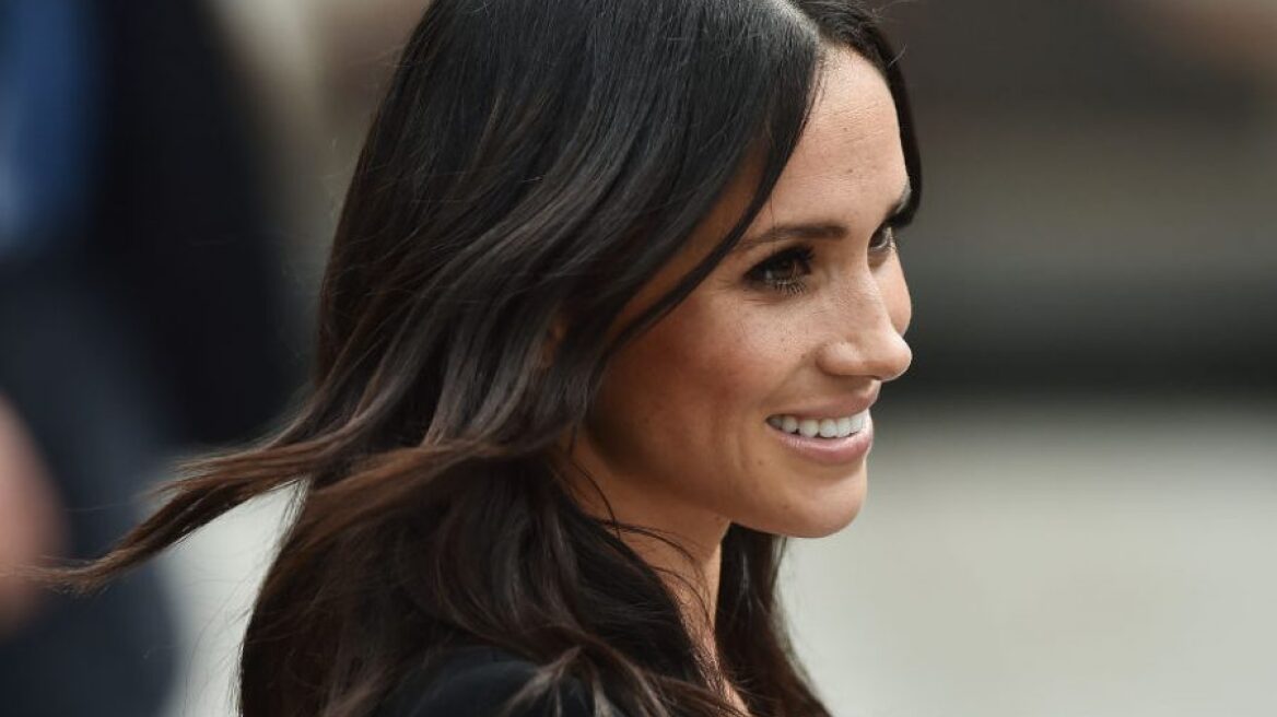 Meghan Markle: H Mango λάνσαρε μια πολύ κομψή εκδοχή της καινούριας τσάντας της