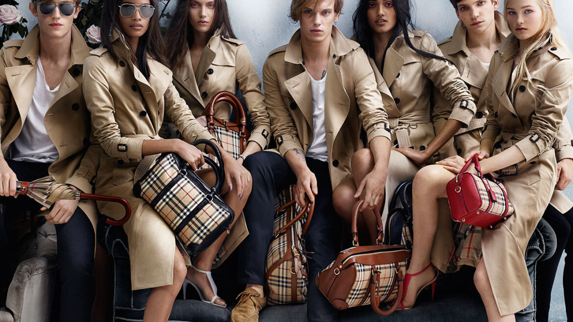 Η Burberry σταματάει να ράβει τις διάσημες καμπαρντίνες της για να κατασκευάσει μάσκες και στολές