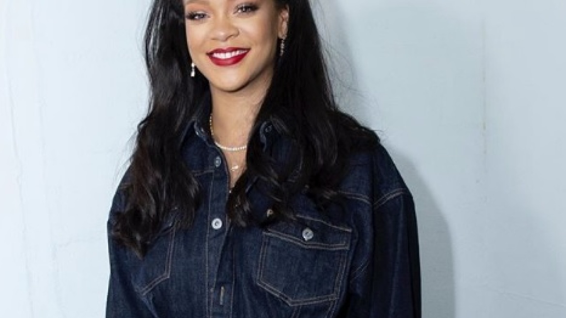 Δύσκολες ώρες για την Rihanna – Θετικός ο πατέρας της στον COVID-19