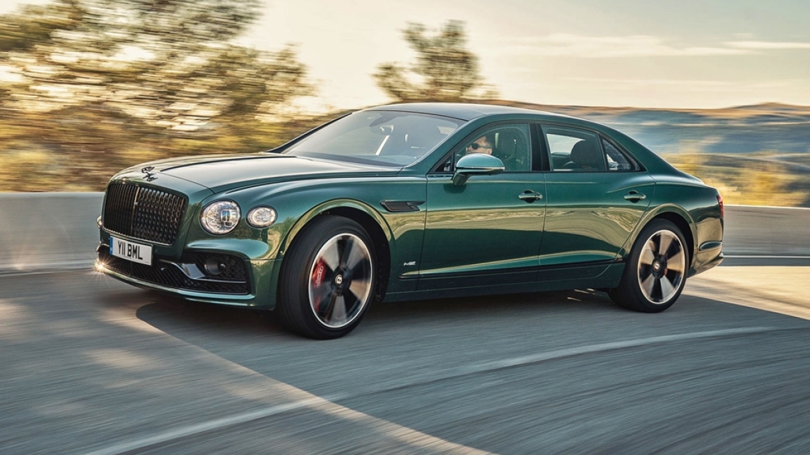 Η απόλυτη πολυτέλεια της Bentley Flying Spur