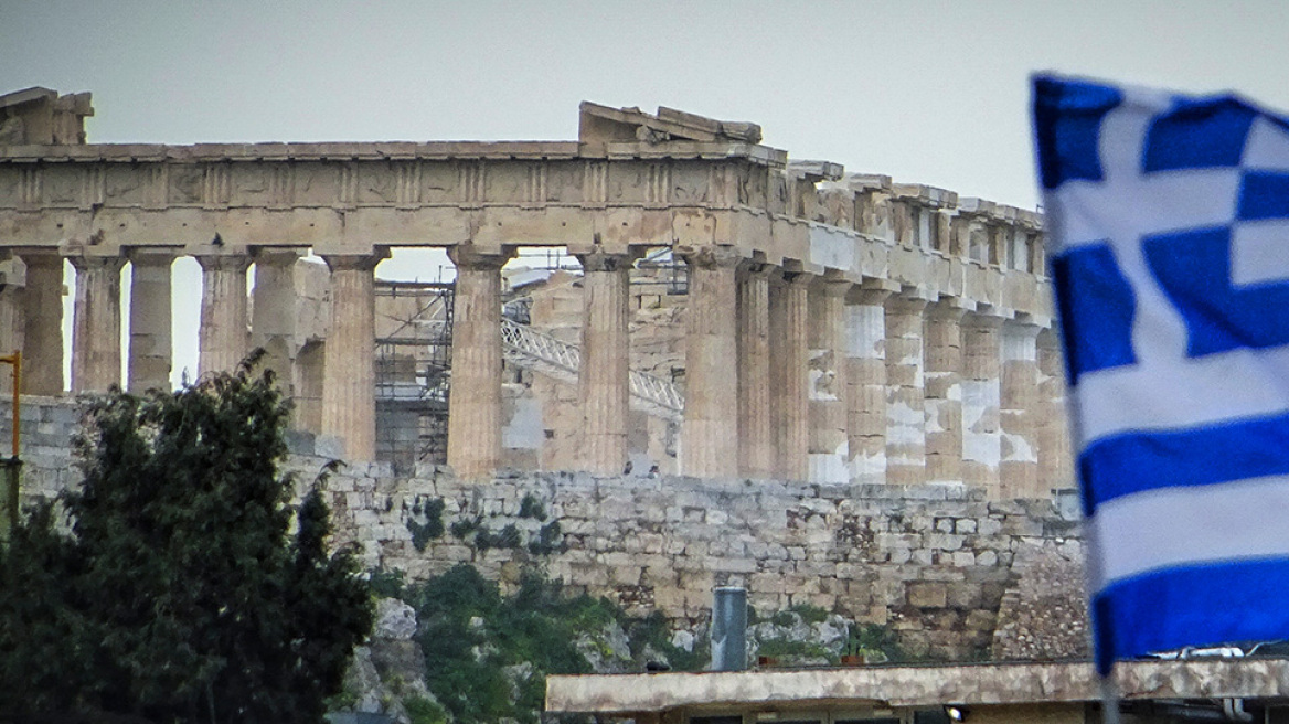 NYT: Εν μέσω πανδημίας, η Ελλάδα δανείζεται με 7ετή ομόλογα