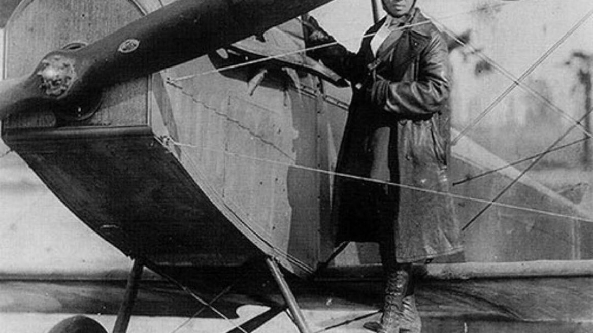 Bessie Coleman: σαν σήμερα πέθανε η πρώτη Αφροαμερικανίδα πιλότος, που έφυγε από τις ΗΠΑ για ν’ ακολουθήσει το όνειρό της