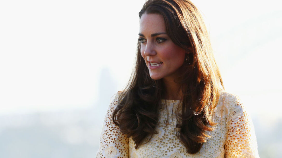 H Kate Middleton έκανε μια εμφάνιση- έκπληξη σε πρωινή εκπομπή και φορούσε το τέλειο κίτρινο φόρεμα