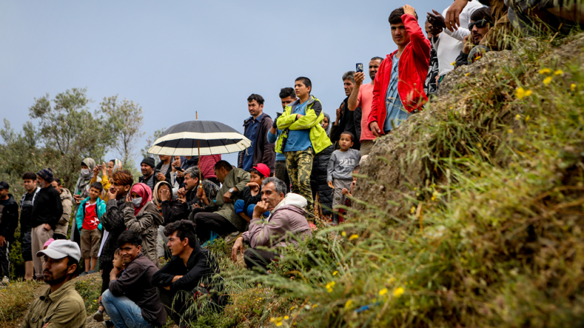 Μεταναστευτικό: Η Frontex «βλέπει» νέα συρροή μεταναστών στα ελληνοτουρκικά σύνορα 