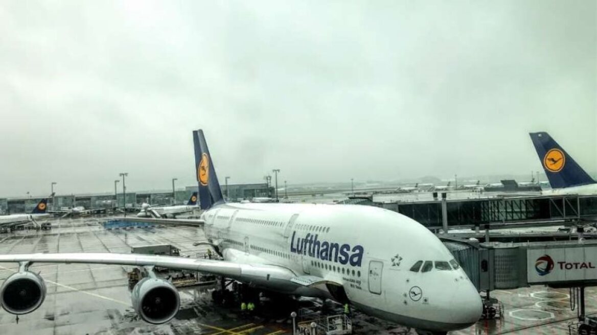 Άρση μέτρων - Lufthansa: Το σχέδιο διάσωσης που προκρίνει η Γερμανία