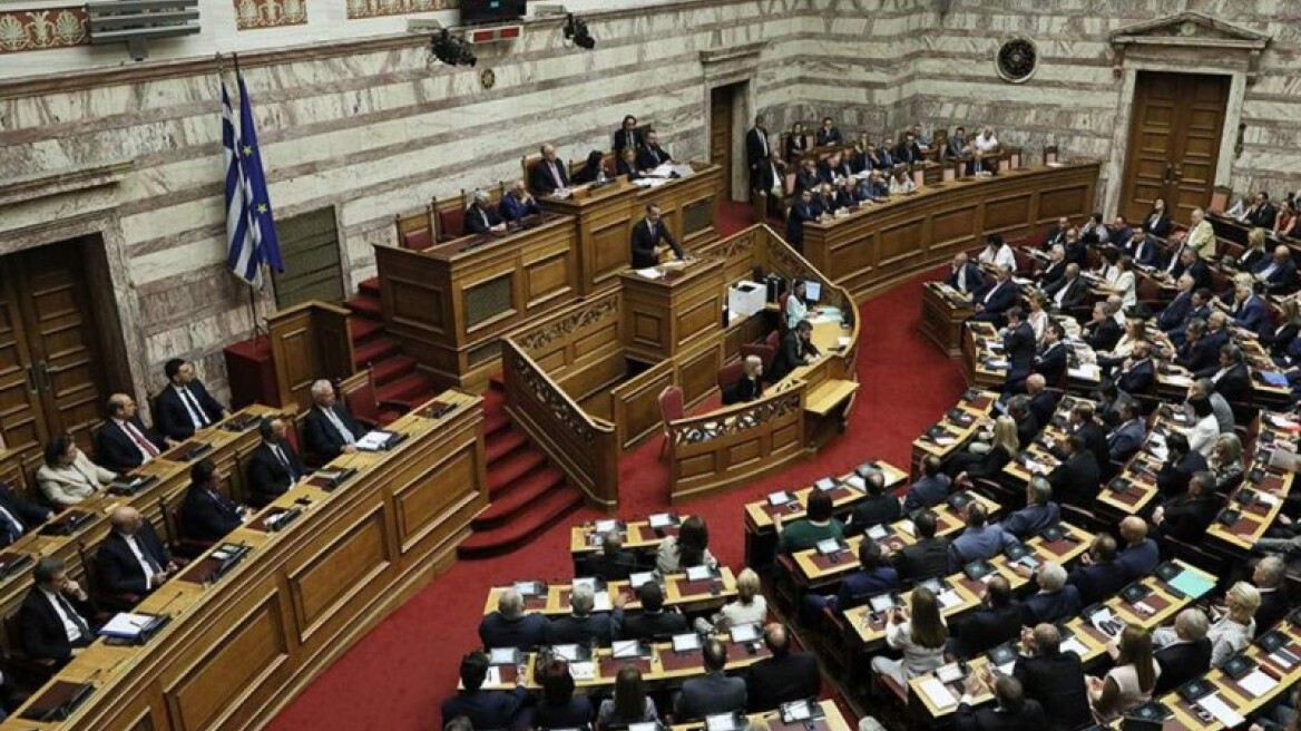 Πόθεν έσχες: 9 + 1 ιστορίες με πολλά ή... λίγα μηδενικά 