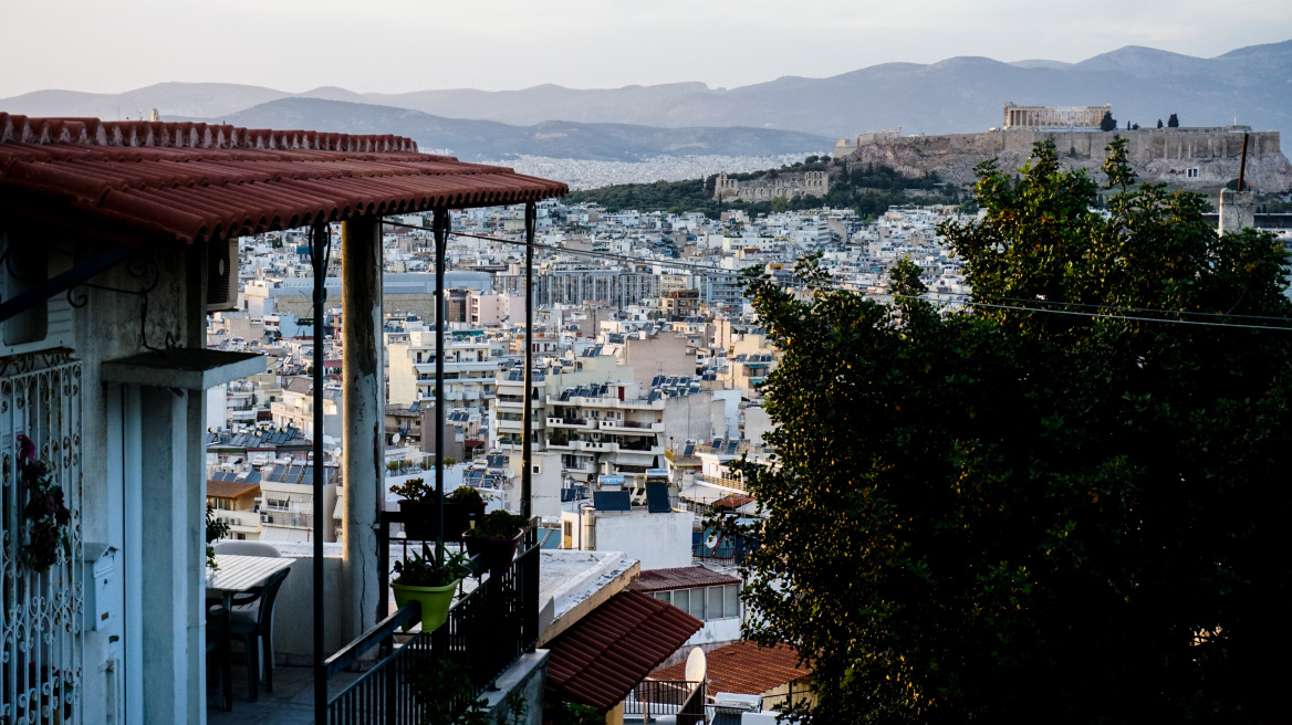 Καιρός στην Αθήνα: Αίθριος ο καιρός με 31 βαθμούς Κελσίου - Πότε θα δούμε 40άρια