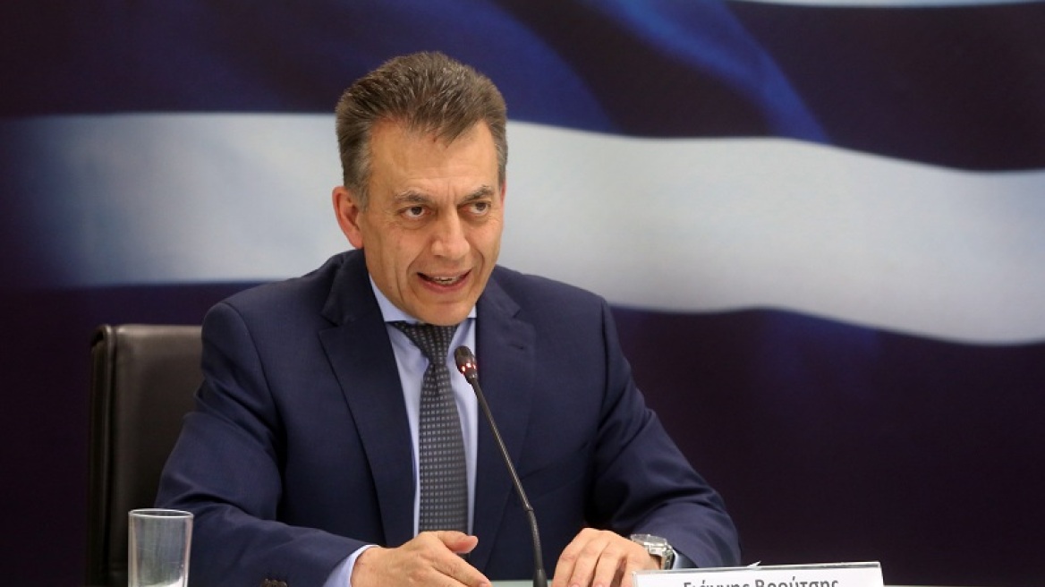 Βρούτσης: Ηλεκτρονικά θα δίνονται 750.000 ασφαλιστικές ενημερότητες