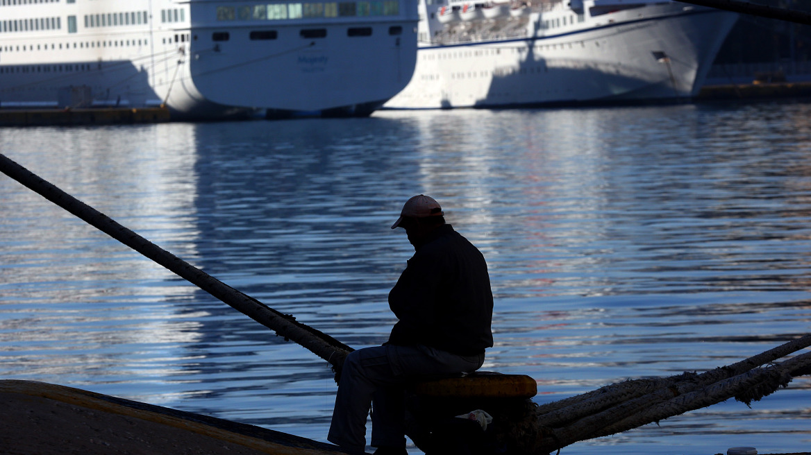 Επίδομα 800 ευρώ: Ξεκίνησε η καταβολή του σε άνεργους ναυτικούς