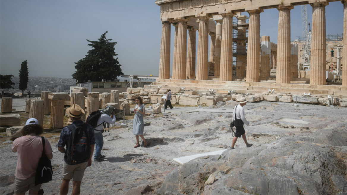 Τουρισμός: Το νέο μεγάλο στοίχημα της χώρας με «σύμμαχο» τα διεθνή δημοσιεύματα και την αξιοπιστία