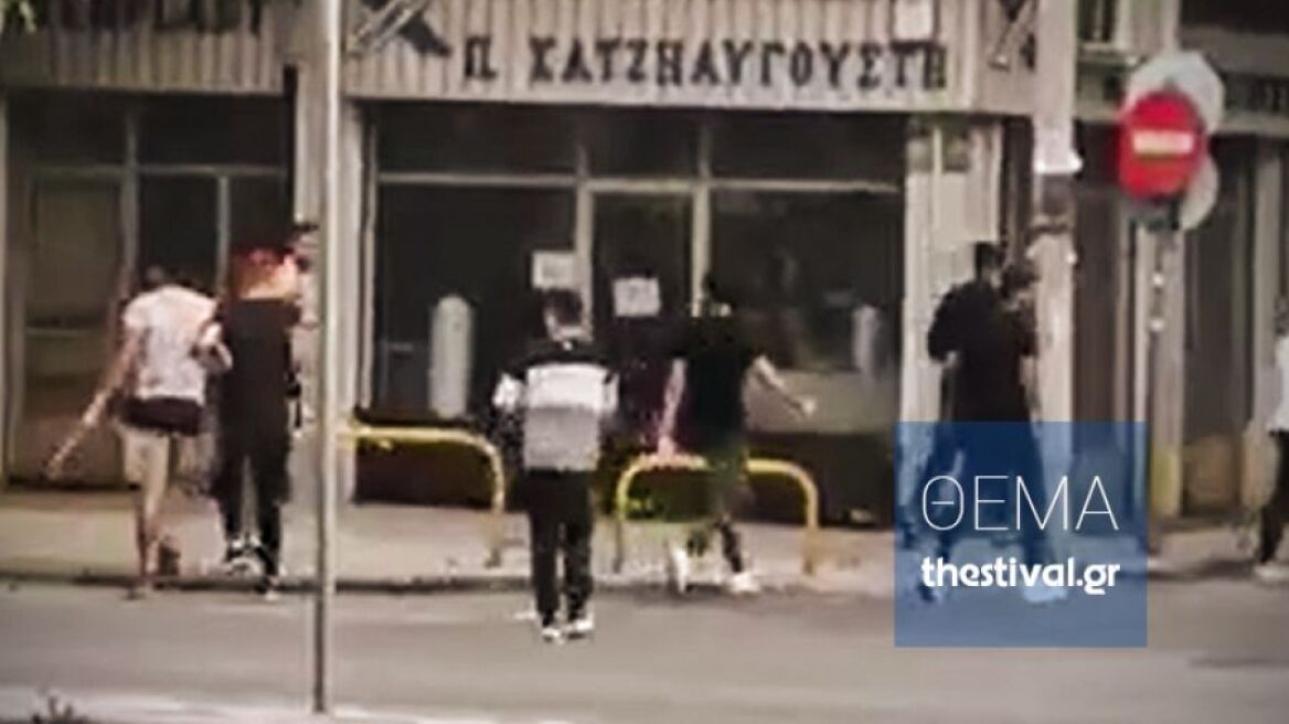 Άγρια συμπλοκή με καδρόνια μεταξύ αλλοδαπών στη Θεσσαλονίκη – Δείτε βίντεο 