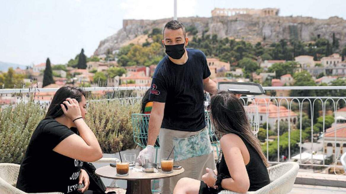 Χατζηχριστοδούλου: Πιθανό δεύτερο κύμα του ιού μέσα στο καλοκαίρι - Να κλείσουν τα μπαρ, αν δεν τηρούν κανόνες