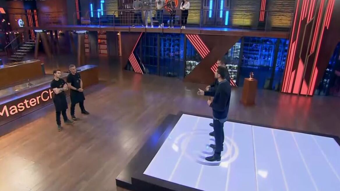 MasterChef 4: «Κούμπωσε» η εξάδα του τελικού - Ποιος αποχώρησε στην τελική δοκιμασία