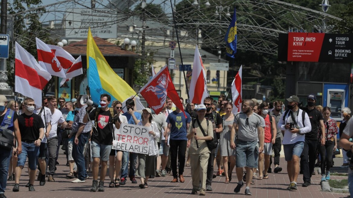 Πολωνία: Χαμηλή συμμετοχή στις προεδρικές εκλογές 