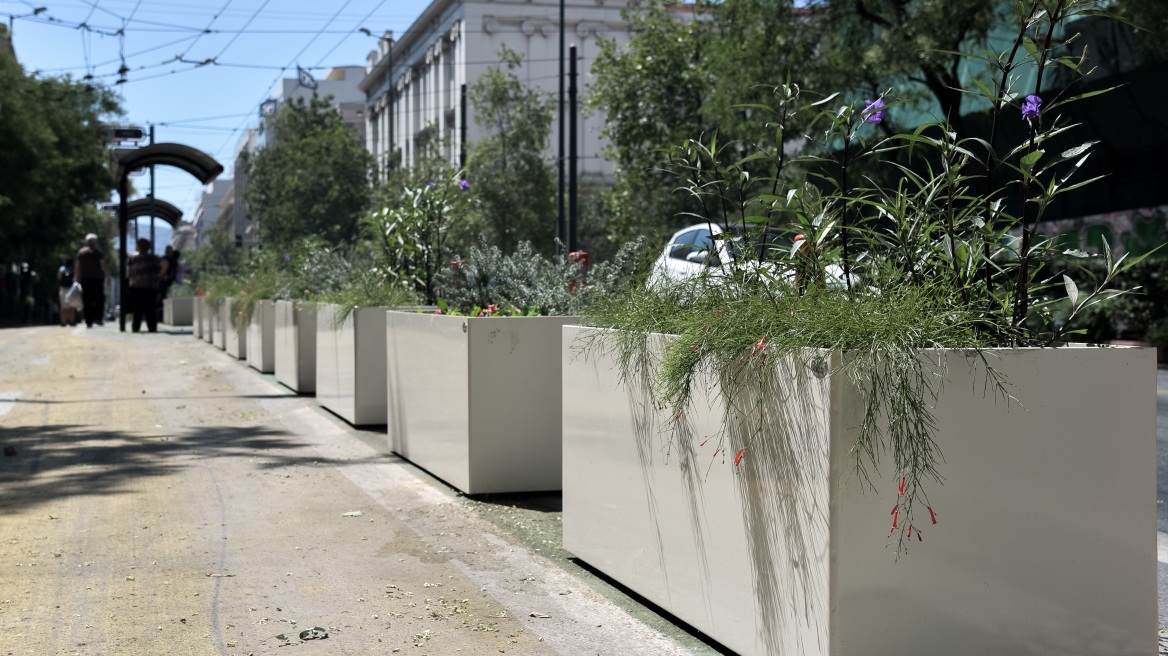 Μεγάλος Περίπατος: Μια επιπλέον λωρίδα κυκλοφορίας για τα ΙΧ στην Πανεπιστημίου