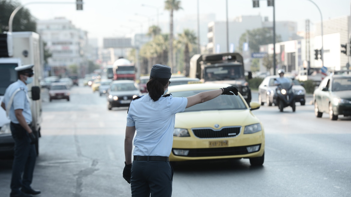 27 παραβάσεις για μη χρήση μάσκας εντόπισε η Τροχαία