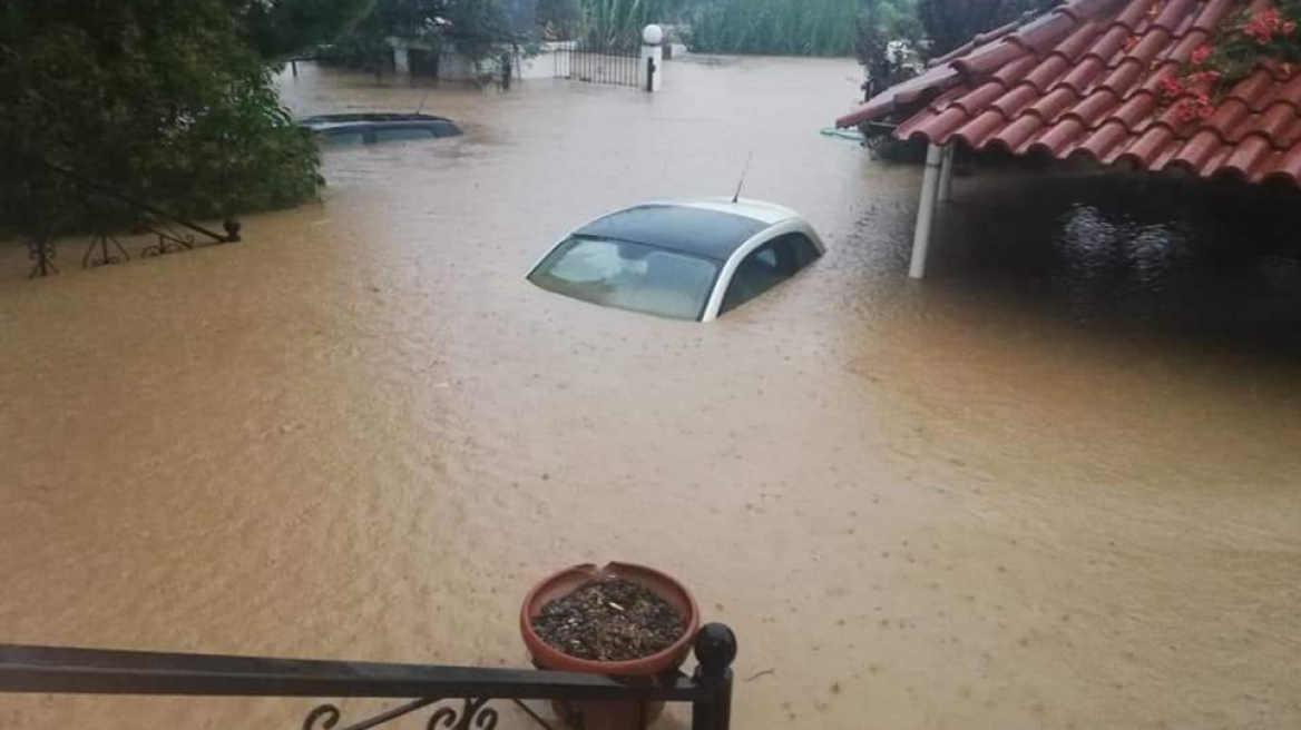 Εύβοια: Συνεχίζονται από τον ΔΕΔΔΗΕ οι εργασίες αποκατάστασης της ηλεκτροδότησης