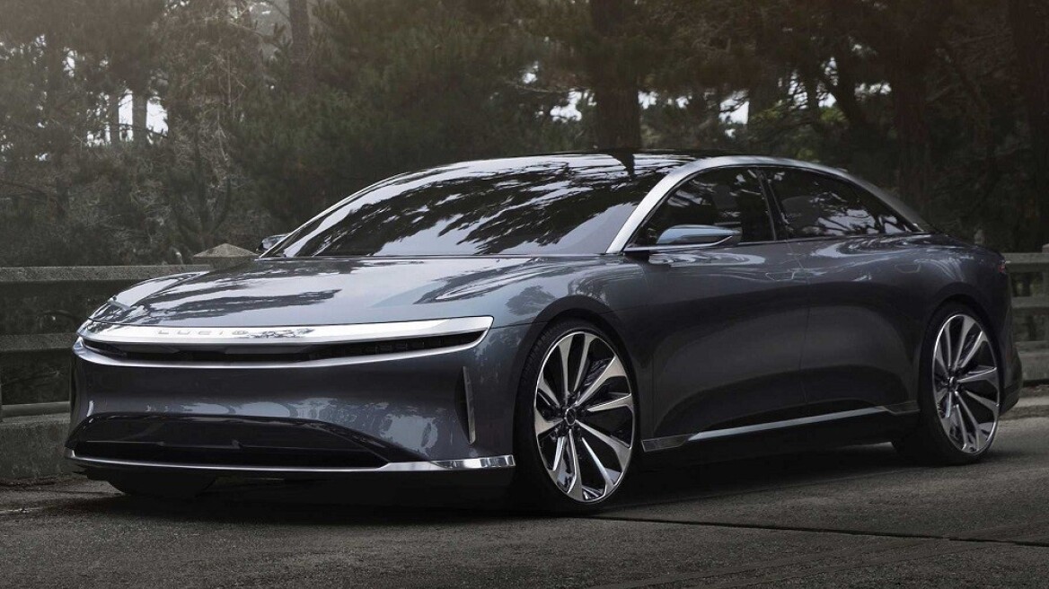 To ηλεκτρικό Lucid Air προσφέρει αυτονομία 800 χλμ.