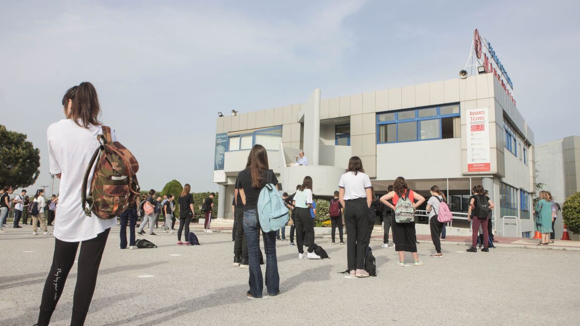 Μαγιορκίνης: Πιθανός ο εμβολιασμός για τον κορωνοϊό πριν από τέλος του έτους