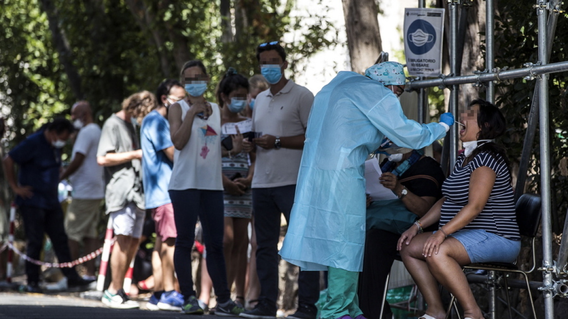 Ιταλία:«Λουκέτο» σε όλα τα κλαμπ - Απαγορεύεται ο χορός σε ξενοδοχεία και παραλίες