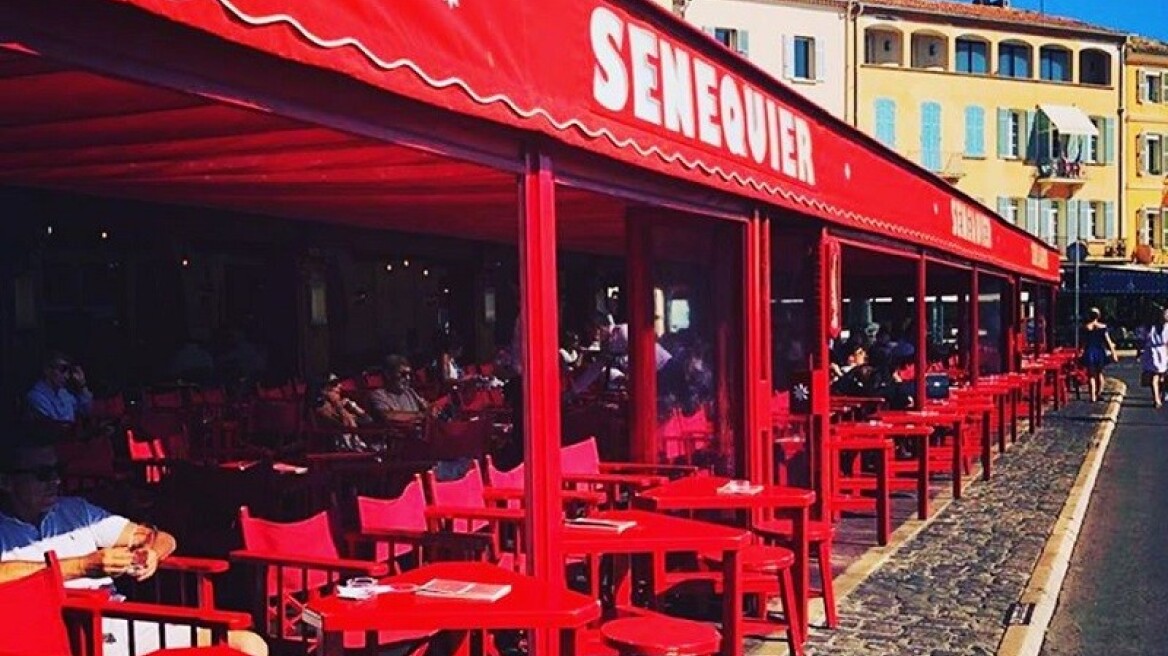 Το εμβληματικό café Sénéquier του Σεν Τροπέ έκλεισε λόγω κορωνοϊού