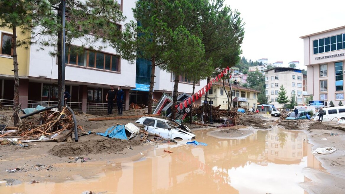 Τουρκία: Πέντε νεκροί από τις πλημμύρες 