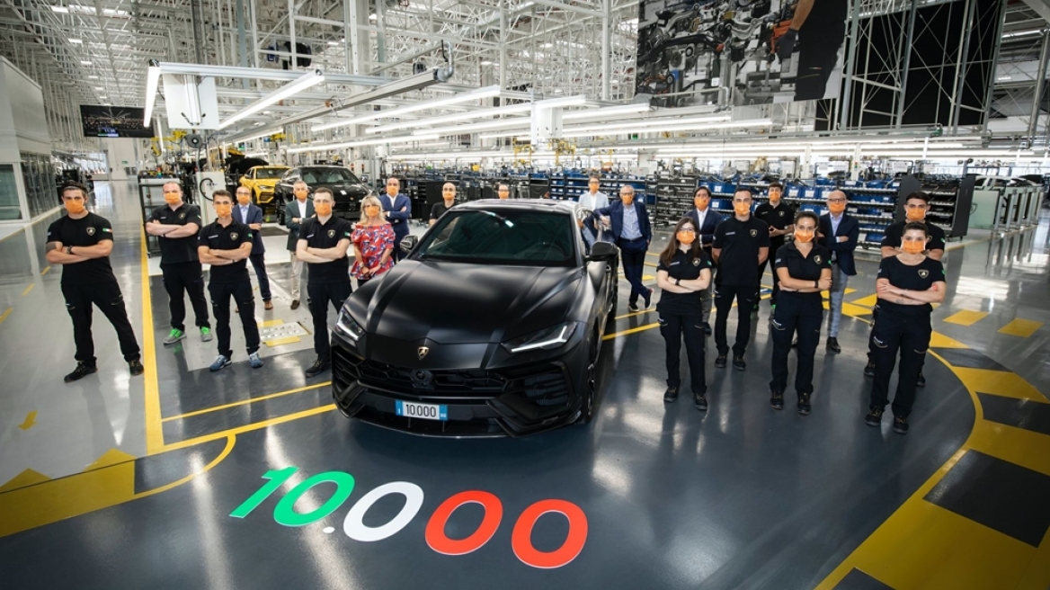 Το ορόσημο των 10.000 μονάδων φθάνει η Lamborghini Urus