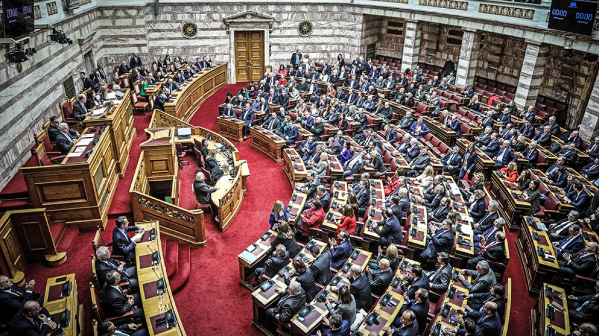 Στη Βουλή οι ΑΟΖ με Ιταλία - Αίγυπτο: Η Τουρκία προκαλεί, η Αθήνα ψηφίζει