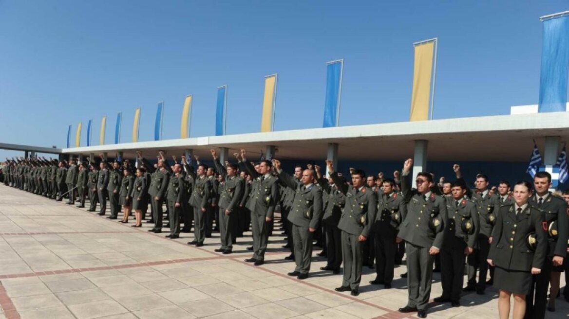 Πρόσκληση επιτυχόντων στη Σχολή Μονίμων Υπαξιωματικών και στη Στρατιωτική Σχολή Ευελπίδων