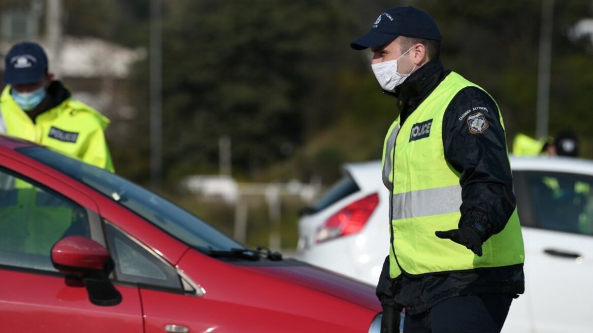 Κορωνοϊός: Μια σύλληψη και 240 παραβάσεις για μη χρήση μάσκας