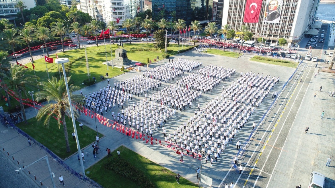 Τουρκία: Φιέστες με μίσος και φανατισμό κατά της Ελλάδας στη Σμύρνη